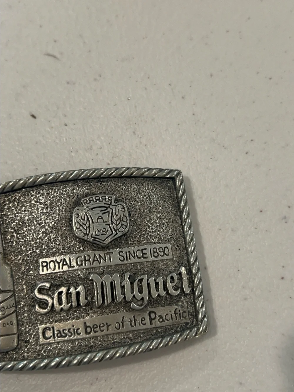 Vintage San Miguel Beer Belt Buckle Royal Grant Since 1890 Classic Beer Pacific